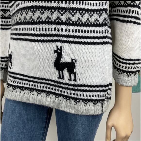 Vintage Handmade Peruvian Llama Sweater NWOT - Picture 3 of 6